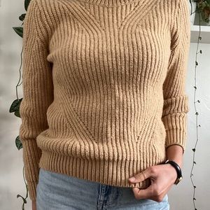 Camel Banana Republic 100% Wool Sweater